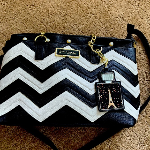 COPY - Betsy Johnson handbag - Picture 1 of 7